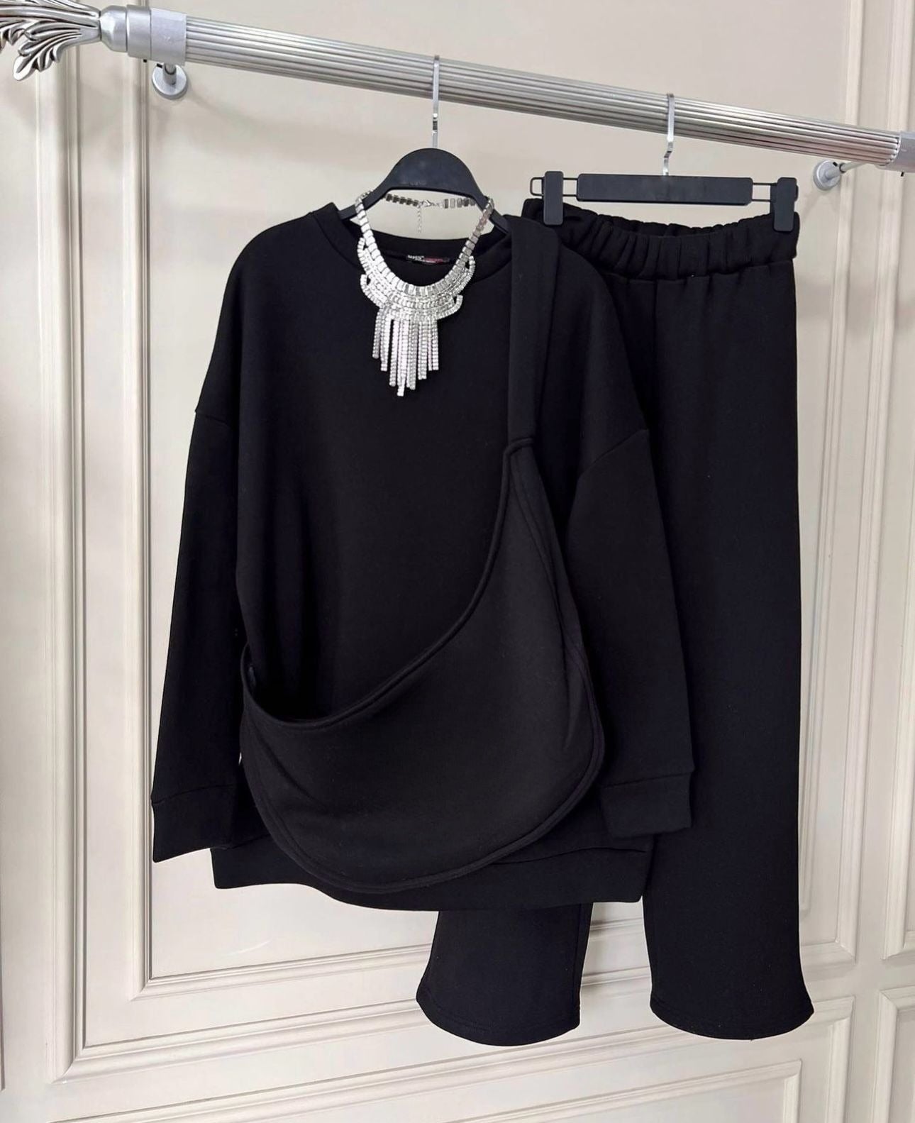 Choice Wear Carryall Winter Co-Ords Set | Sweatshirt + Trouser + Matching Bag