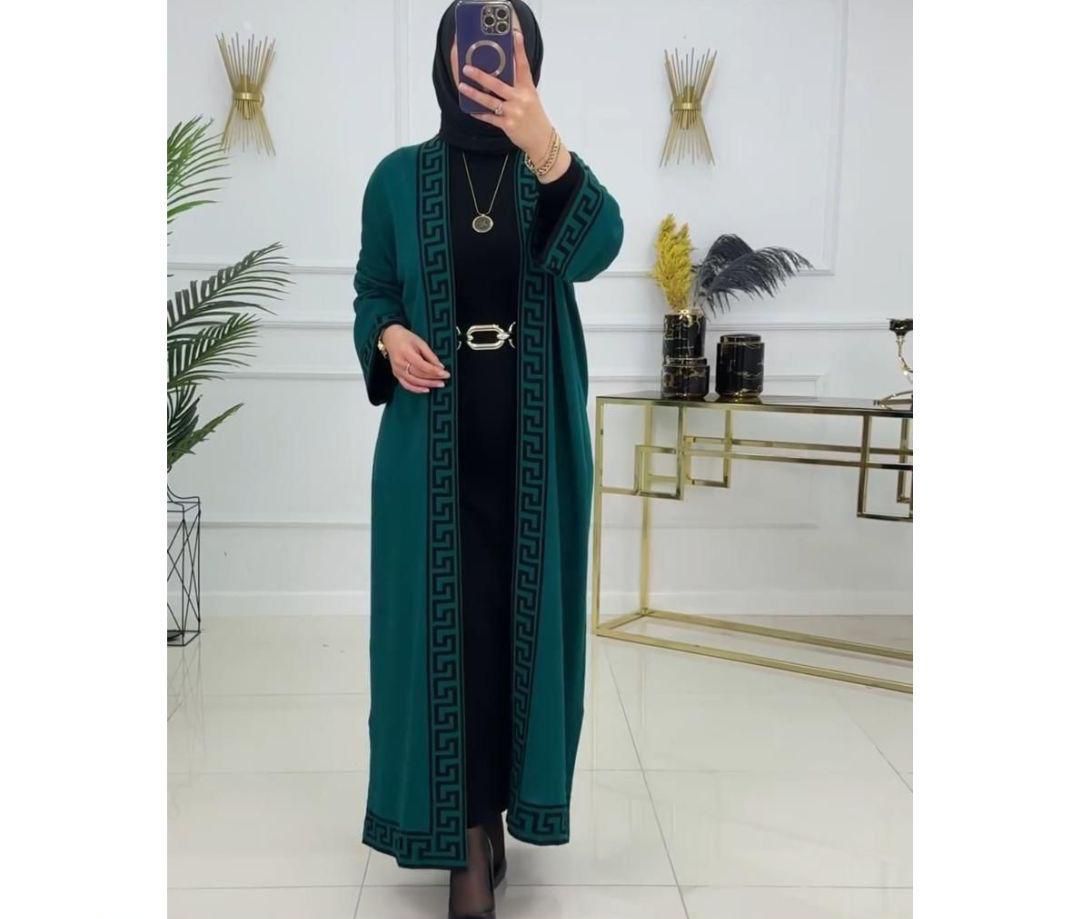 Choice Wear 2-Piece Winter Gown Set Printed Fleece Long Gown Elegant & Warm