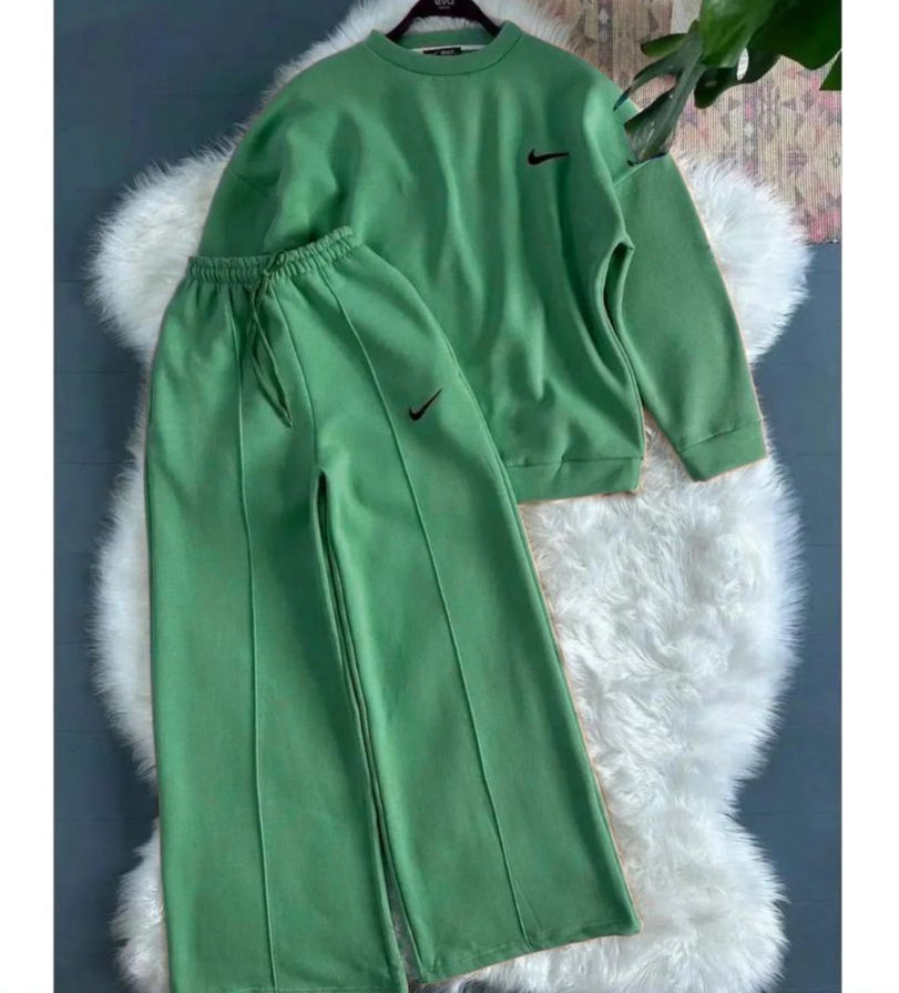 Choice Wear Winter Tracksuit 2-Piece Double Fleece Outfit for Women Soft & Stylish