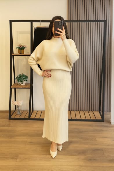 Choicewear Modest Chic Winter bodycon set