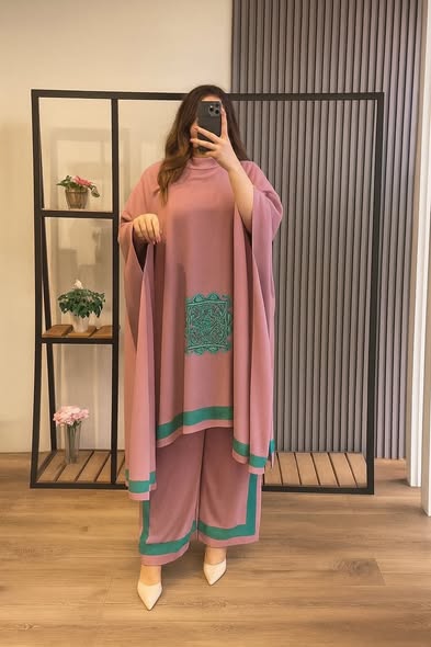 CW-5201 ChoiceWear Luxe Embroidered Winter Kaftan Set