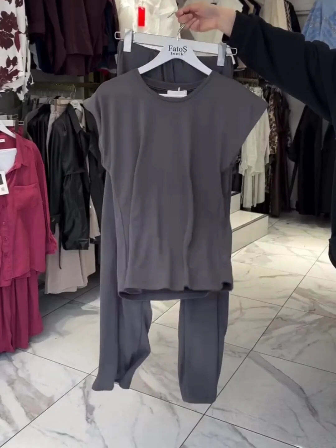 Choice Wear Women’s Cap Sleeves Top & Free‑Fall Trouser Set